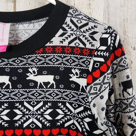 No Boundaries Nordic Reindeer Heart Knit Sweater Heather Gray Size XS - Picture 6 of 11